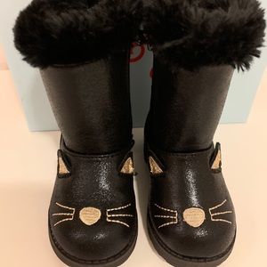 Girl boots size 4 black